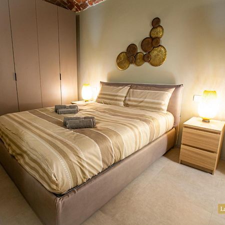 La Casa Dell'Olmo - Suite Apartment คูเนโอ ภายนอก รูปภาพ