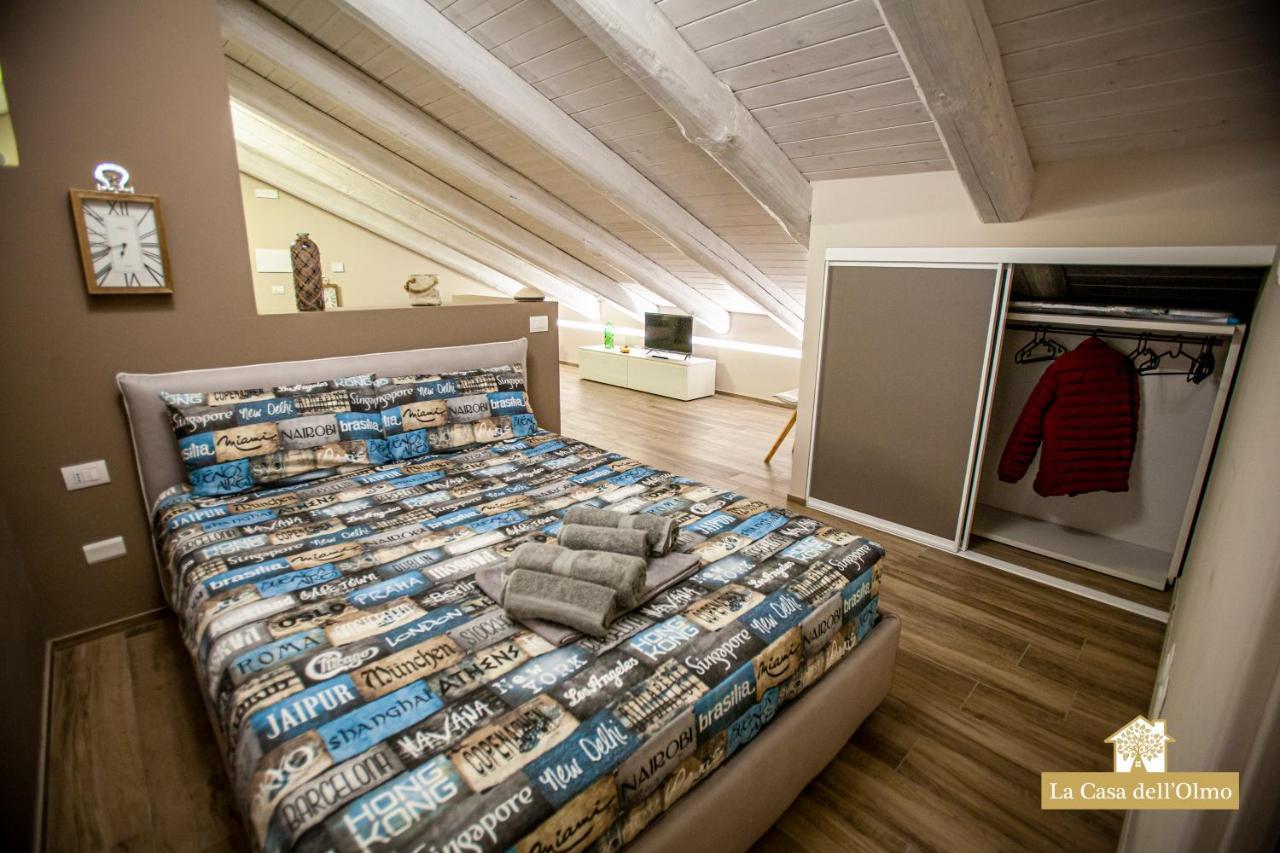 La Casa Dell'Olmo - Suite Apartment คูเนโอ ภายนอก รูปภาพ